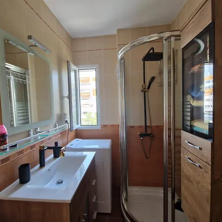 Helena Appartement *